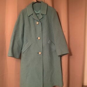 Vintage Womens fully lined coat with buttons might be Bakelite